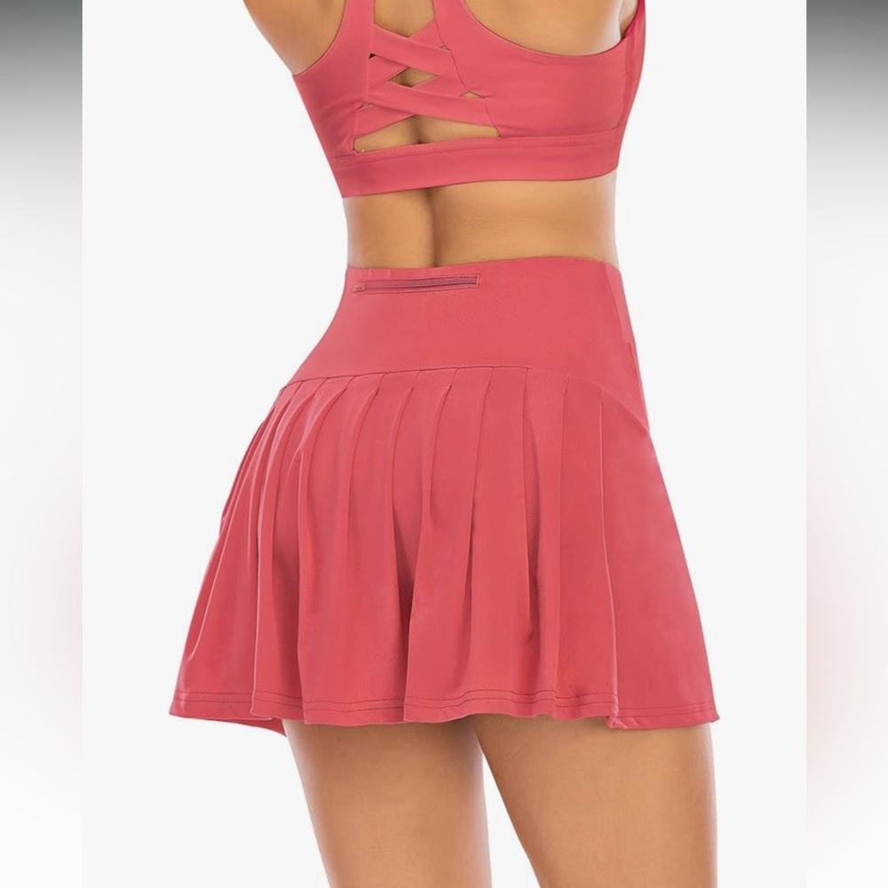 NWT Werena Women’s Skirt W/Shorts